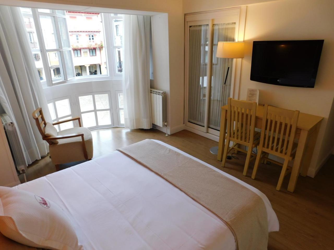 Hotel Palacete Хондарибия Екстериор снимка